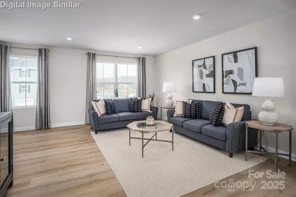 Charlotte, NC 28269,8035 Sinnet PL