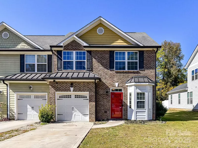 1079 Laurel LN, Gastonia, NC 28054