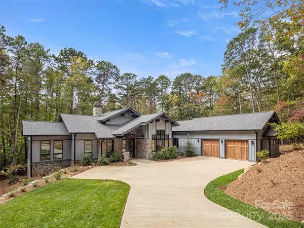 Arden, NC 28704,1565 Country View WAY