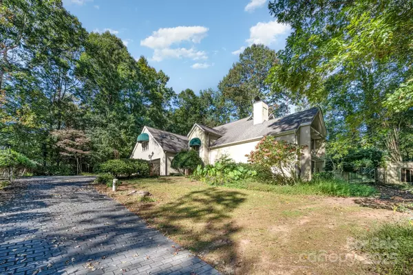 Hickory, NC 28601,2116 8th Street DR NW