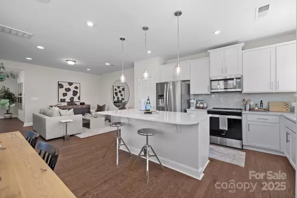 Charlotte, NC 28208,2915 Herringbone RD #38