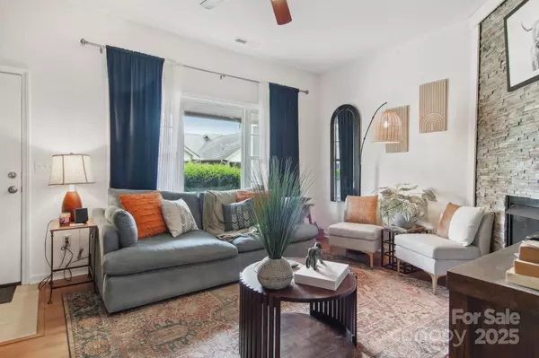 Asheville, NC 28806,22 Rotunda CIR