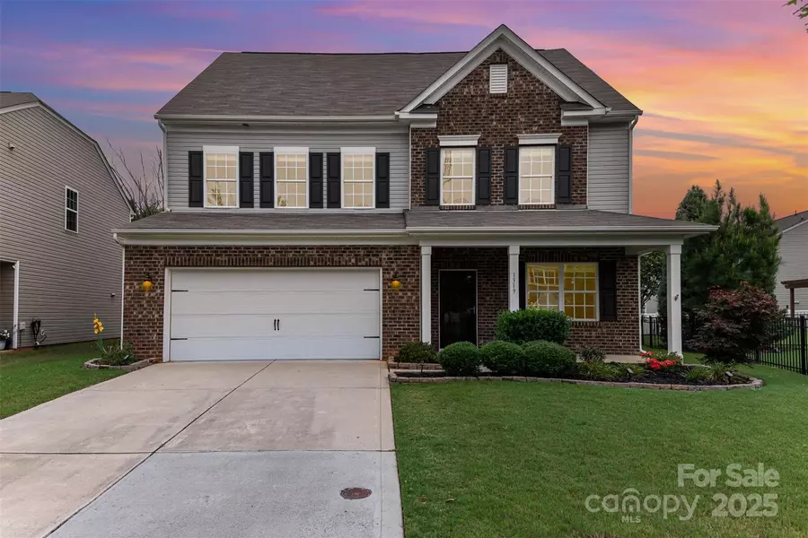 1319 Bridgeford DR NW, Huntersville, NC 28078
