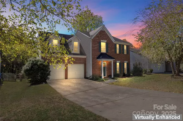 7633 Nicolette CT, Charlotte, NC 28215