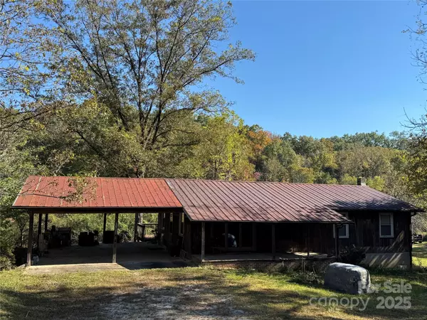 Mill Spring, NC 28756,147 Helton LN