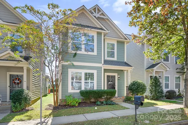 Davidson, NC 28036,13216 Poetry WAY