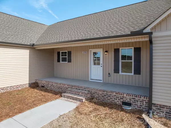 Lincolnton, NC 28092,1156 Walker Branch RD