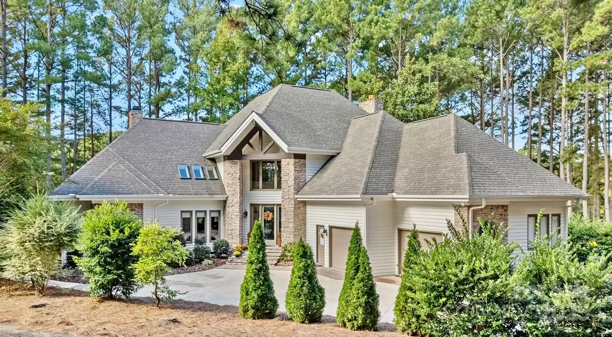 New London, NC 28127,176 Yadkin Falls RD
