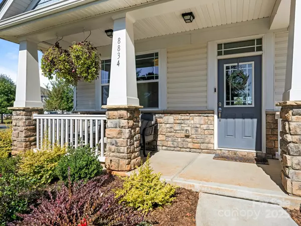 Charlotte, NC 28269,8834 Addingham DR