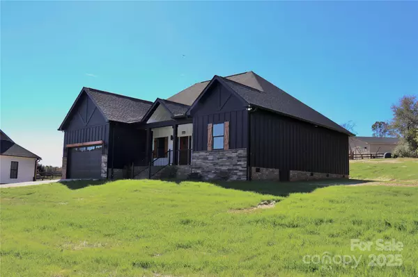 Maiden, NC 28650,2667 Polo LN