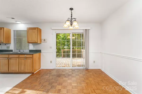 Charlotte, NC 28262,2319 Oak Leigh DR