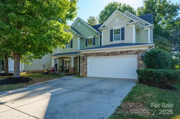 10166 Falling Leaf DR NW, Concord, NC 28027
