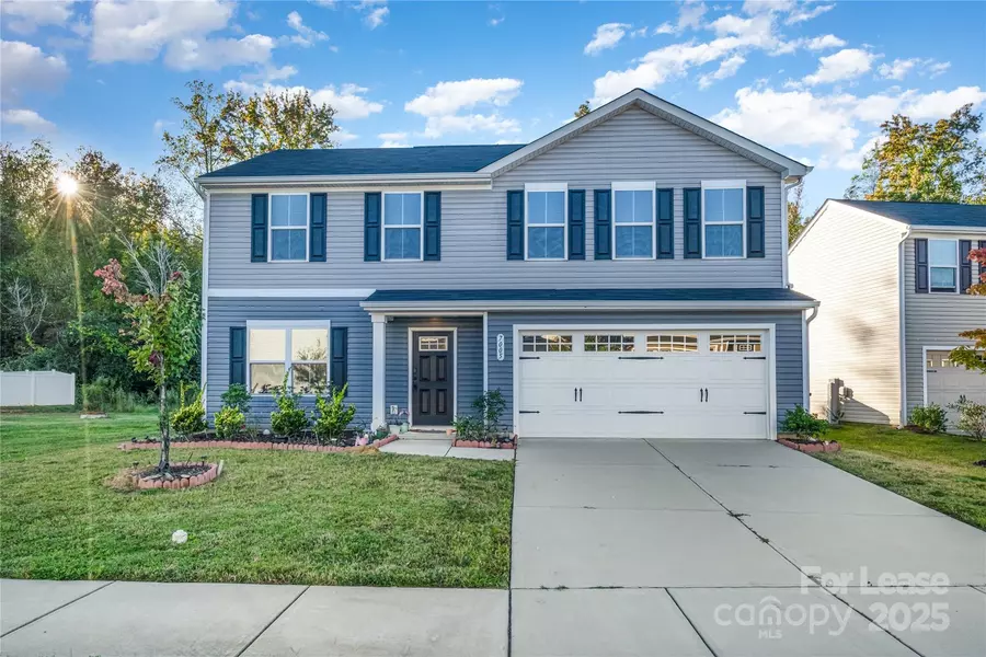 7005 Ludell LN, Charlotte, NC 28215