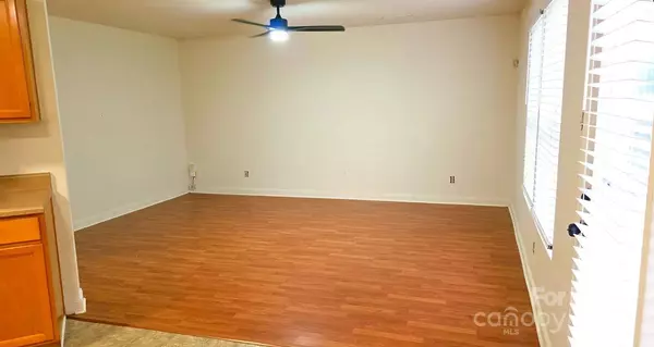 Charlotte, NC 28215,6249 Salamander Run LN