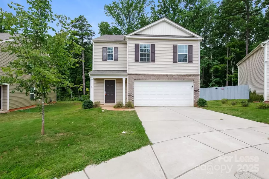 3431 Victoria Brook LN, Charlotte, NC 28208