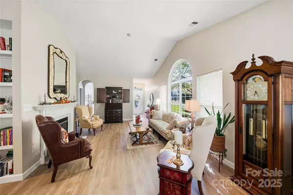 Concord, NC 28025,2561 Governors Pointe CT NE