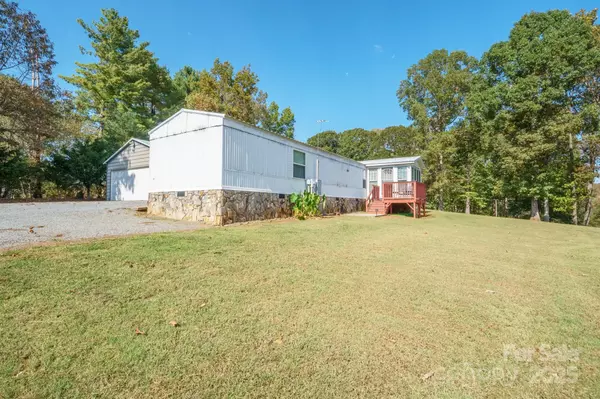 Lincolnton, NC 28092,146 Gallup LN