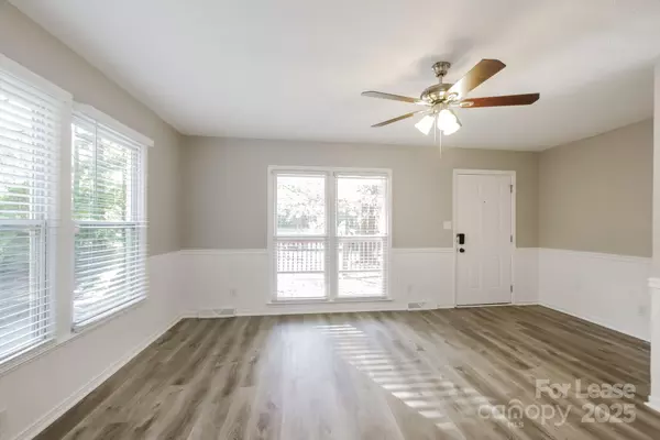 Waxhaw, NC 28173,1101 Sharon DR