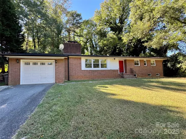 302 Suburban AVE, Kannapolis, NC 28083