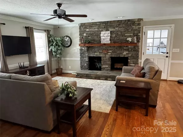 Albemarle, NC 28001,2810 Greenwood Park CIR