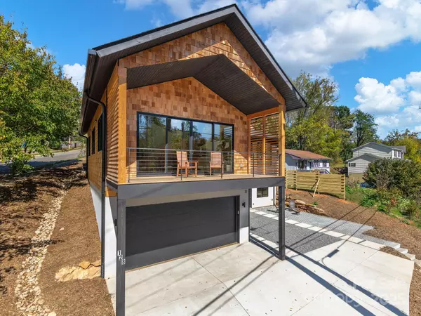 Asheville, NC 28801,128 Choctaw ST