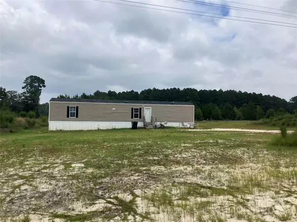 1542 Macedonia Angelus RD, Jefferson, SC 29718