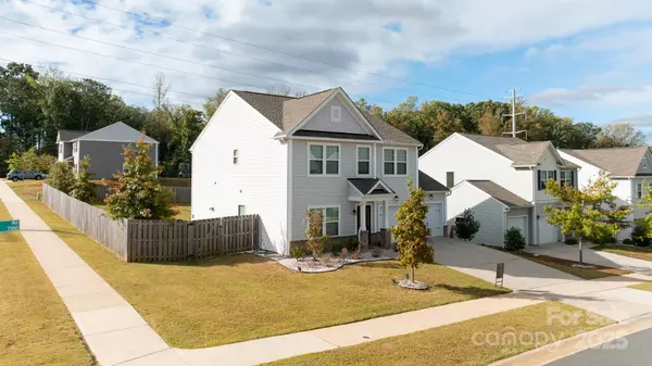 Charlotte, NC 28215,7105 Lenton RD