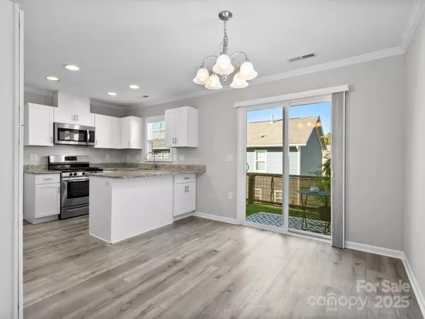 Arden, NC 28704,1214 Pauline Trail DR