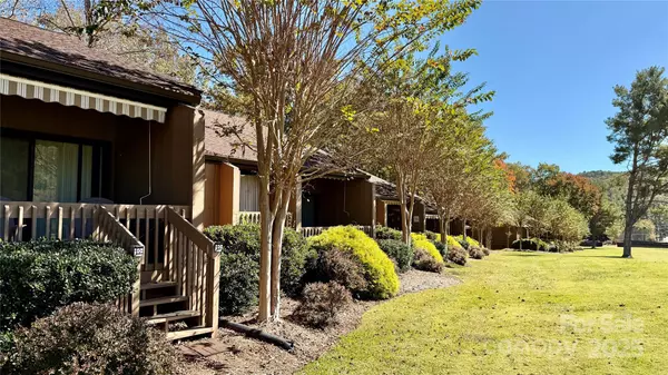 Lake Lure, NC 28746,156 West Lake DR S #1303