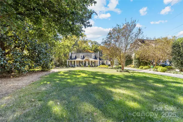 Charlotte, NC 28211,2611 Forest DR