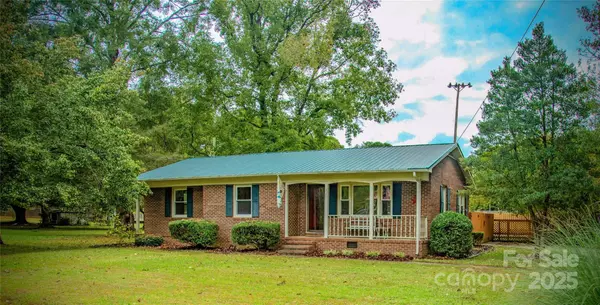 325 Craven ST, Biscoe, NC 27209