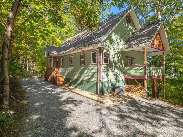 Candler, NC 28715,72 Wildflower Mountain TRL