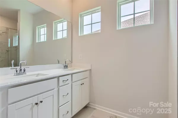 Fort Mill, SC 29715,2133 Bowie Stone CT