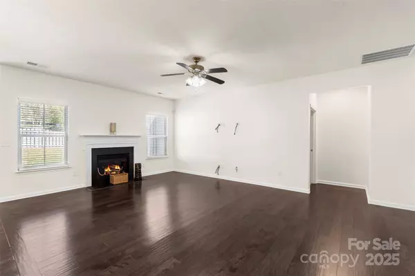 Concord, NC 28025,1777 Mill Creek LN