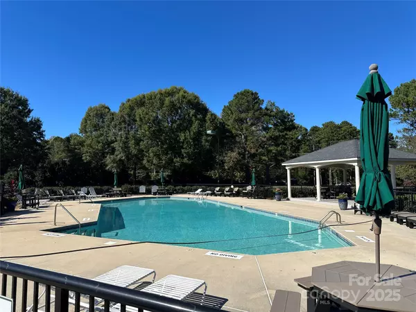 Salisbury, NC 28147,107 Chalfont CT