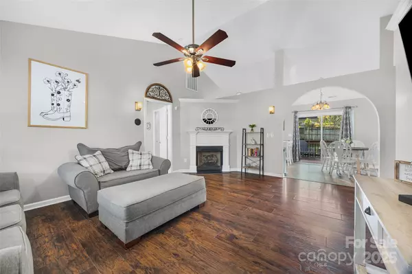 Rock Hill, SC 29732,4073 Canvas AVE