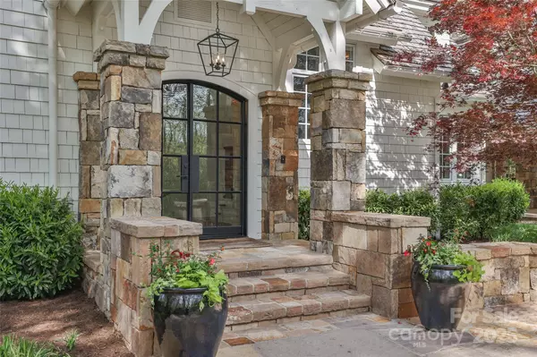 Highlands, NC 28741,1877 Bowery RD