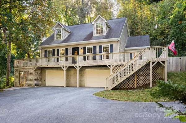 315 Glenn Bridge RD, Arden, NC 28704