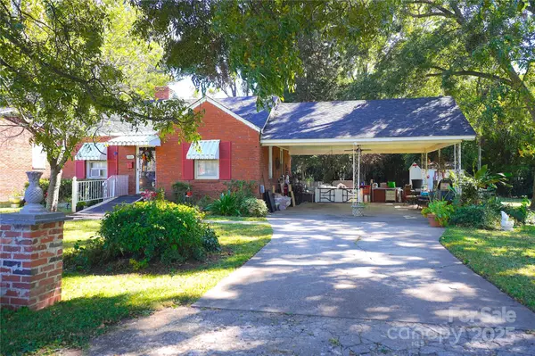 2206 Bancroft ST, Charlotte, NC 28206