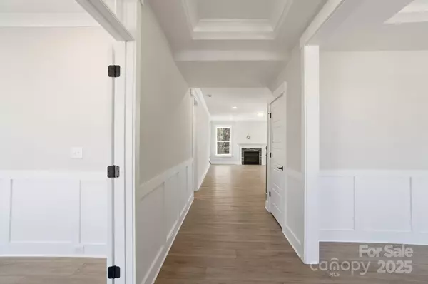 Gastonia, NC 28054,1425 Knob Creek DR