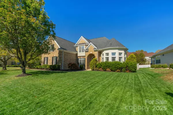 Charlotte, NC 28270,2520 Harlington LN