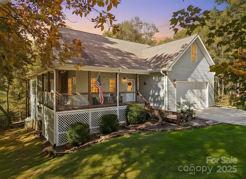 6 Wagon TRCE, Flat Rock, NC 28731