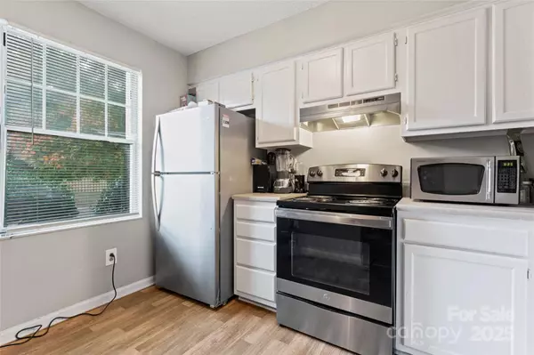 Charlotte, NC 28262,601 Lex DR