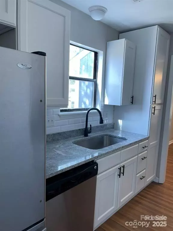 Charlotte, NC 28226,11421 Kingfisher DR