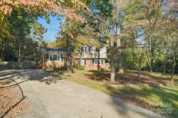 1825 Winfield DR, Monroe, NC 28110