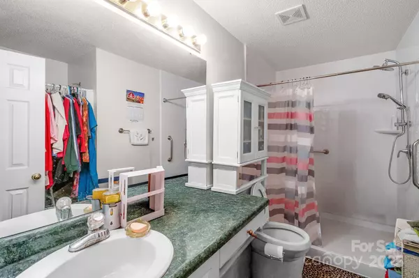 Lancaster, SC 29720,3179 Great Falls HWY