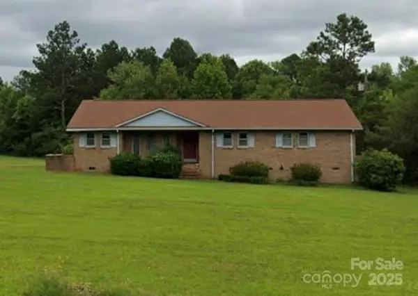 3879 Flat Creek RD, Lancaster, SC 29720