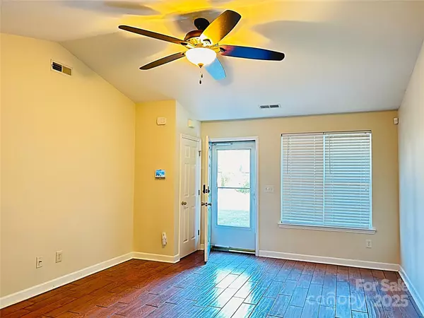 Winston Salem, NC 27106,3640 Cheshire Woods DR