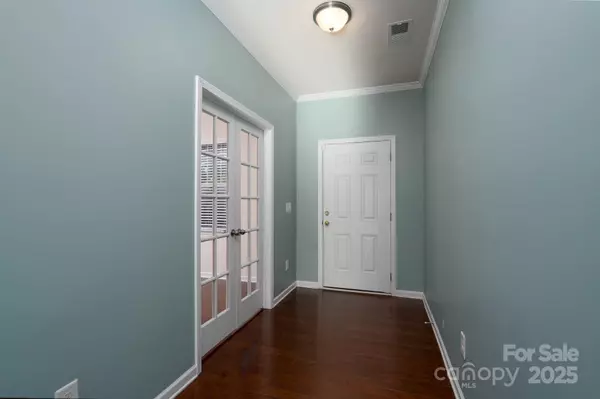 Huntersville, NC 28078,10340 Hillsborough ST NW