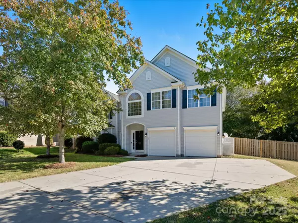 229 Pleasant Grove LN, Mooresville, NC 28115